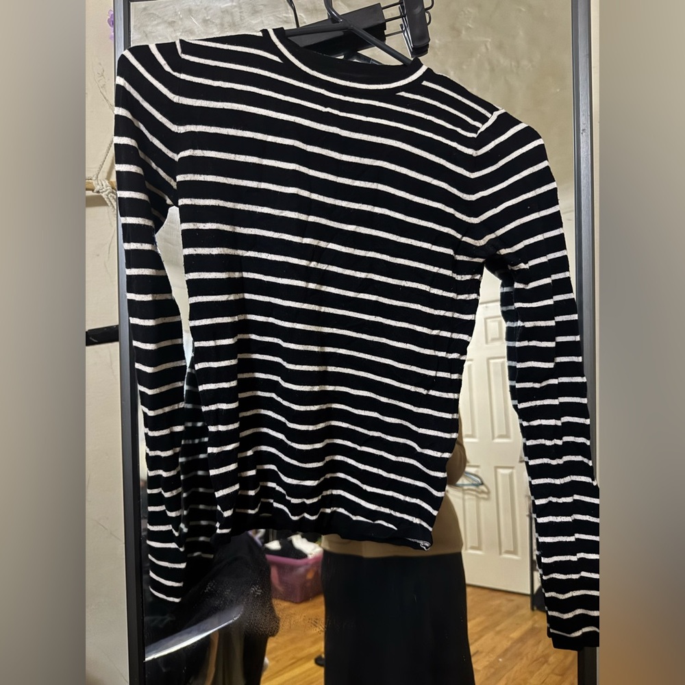 Brandy Melville Black and White Striped Long Sleeve Tee